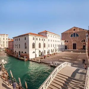 https://san-lorenzo-apartments-5054.hotelinveneto.com
