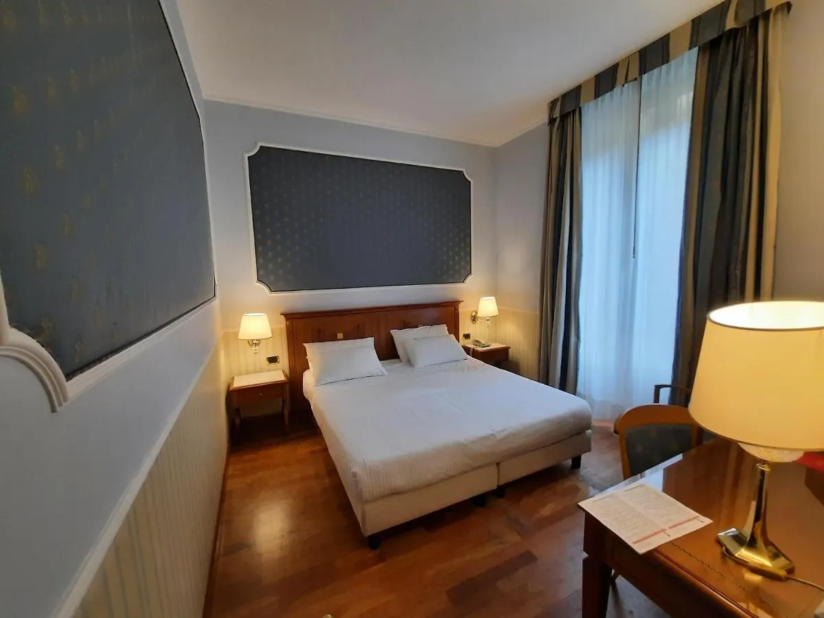 Andreola Central Hotel Mediolan