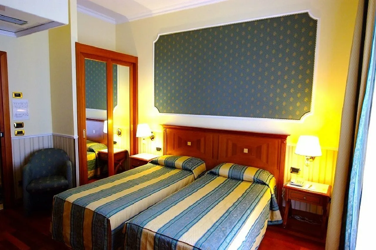 Andreola Central Hotel Mediolan